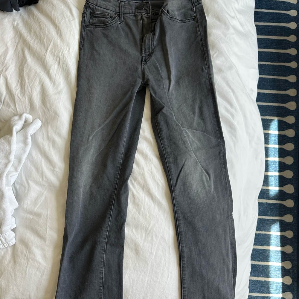 MOTHER The Insider Crop Step Fray Jeans - size 25 Dancing In the Moonlight Grey